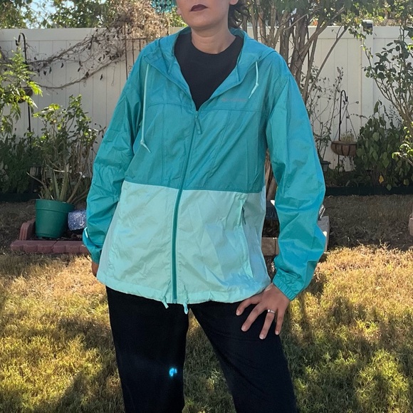 Columbia Women's Aqua and Mint Utility Jacket - Picture 1 of 5